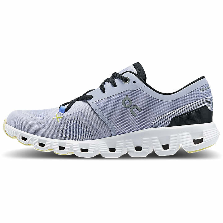 Women's Cloud X 3