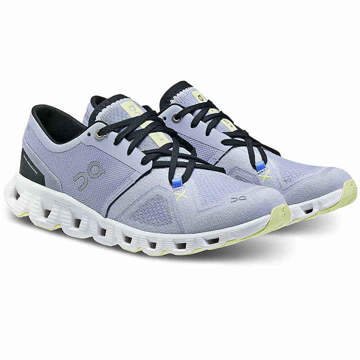 Women's Cloud X 3