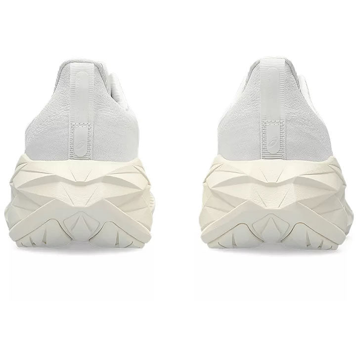 Women's Novablast 4