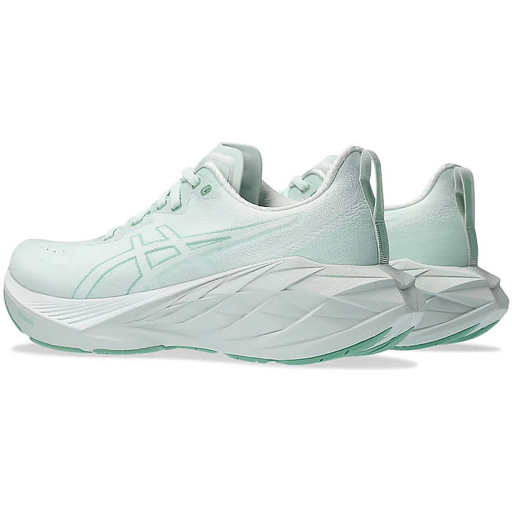 Women's Novablast 4