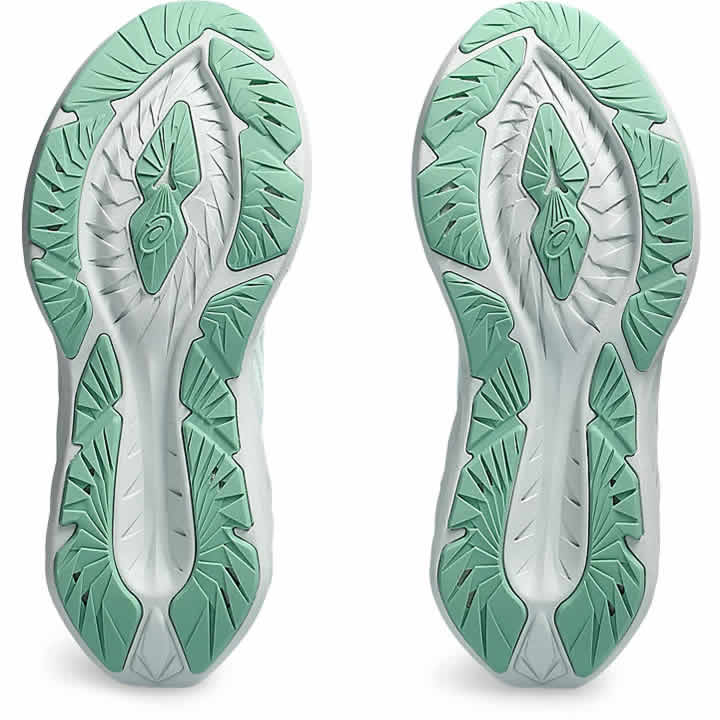 Women's Novablast 4
