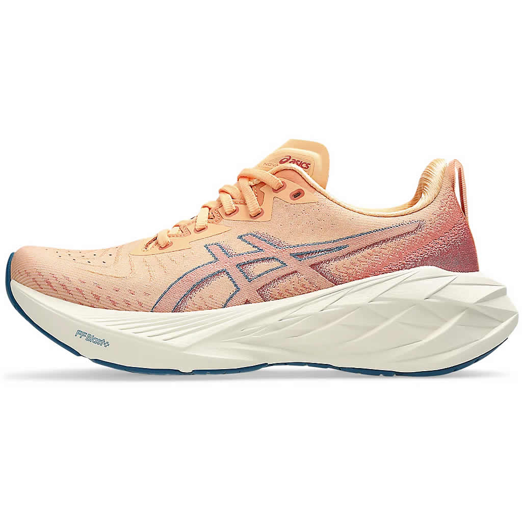 Women's Novablast 4
