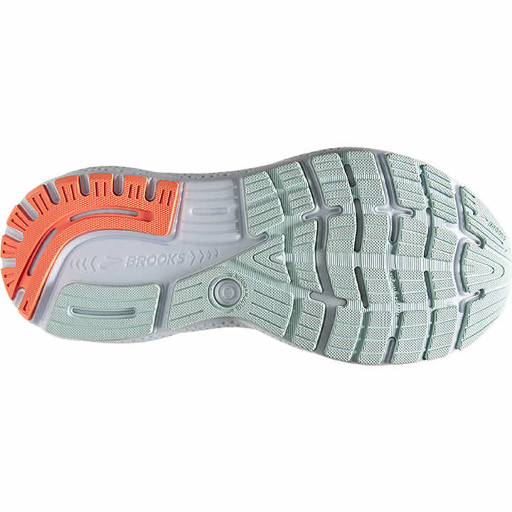 Women's Ghost 16