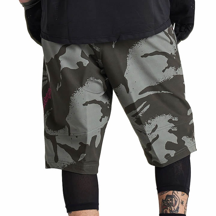 Men's Skyline Short w/Liner