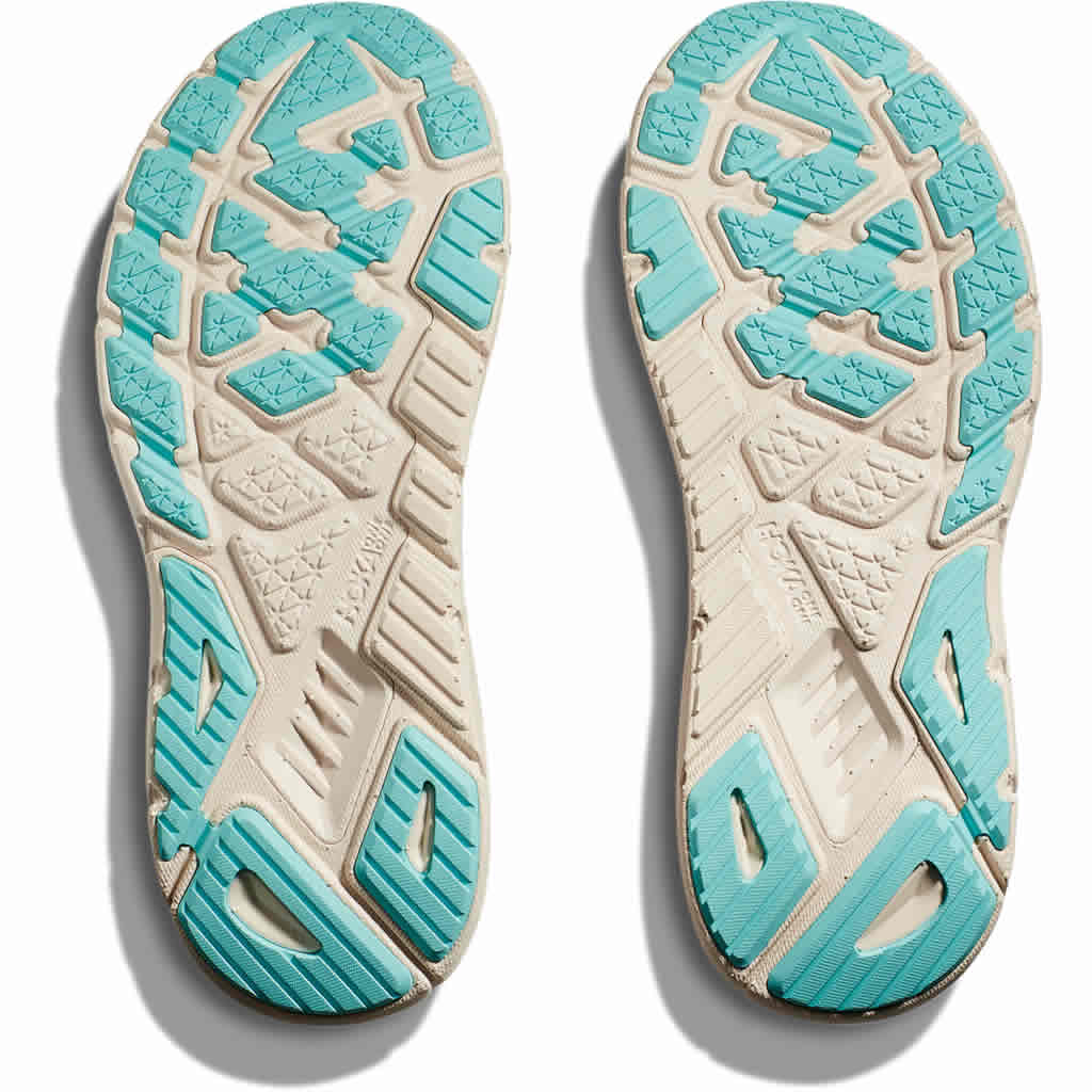 Women's Arahi 7