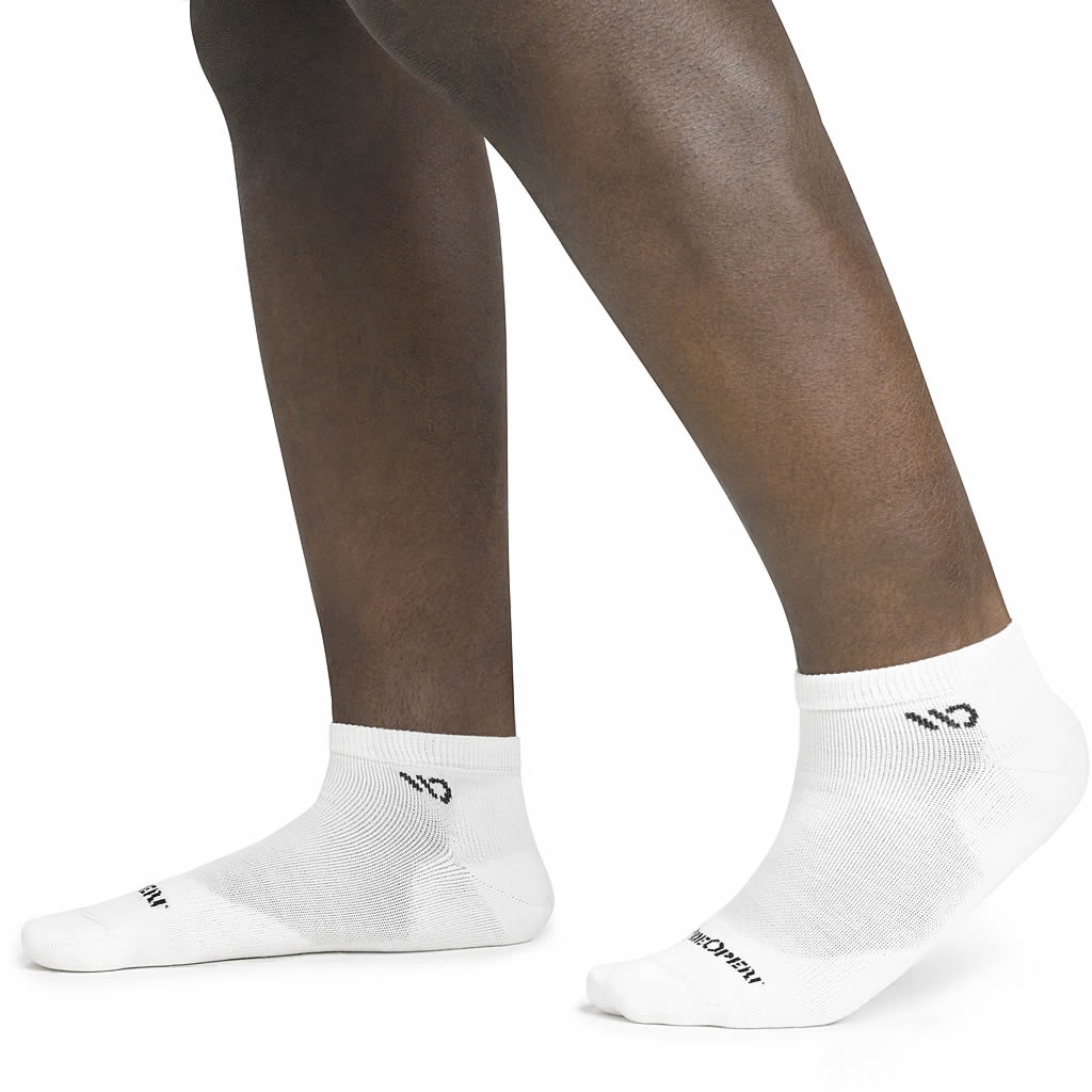 Men's Solid Midweight Cushion No Show Sock