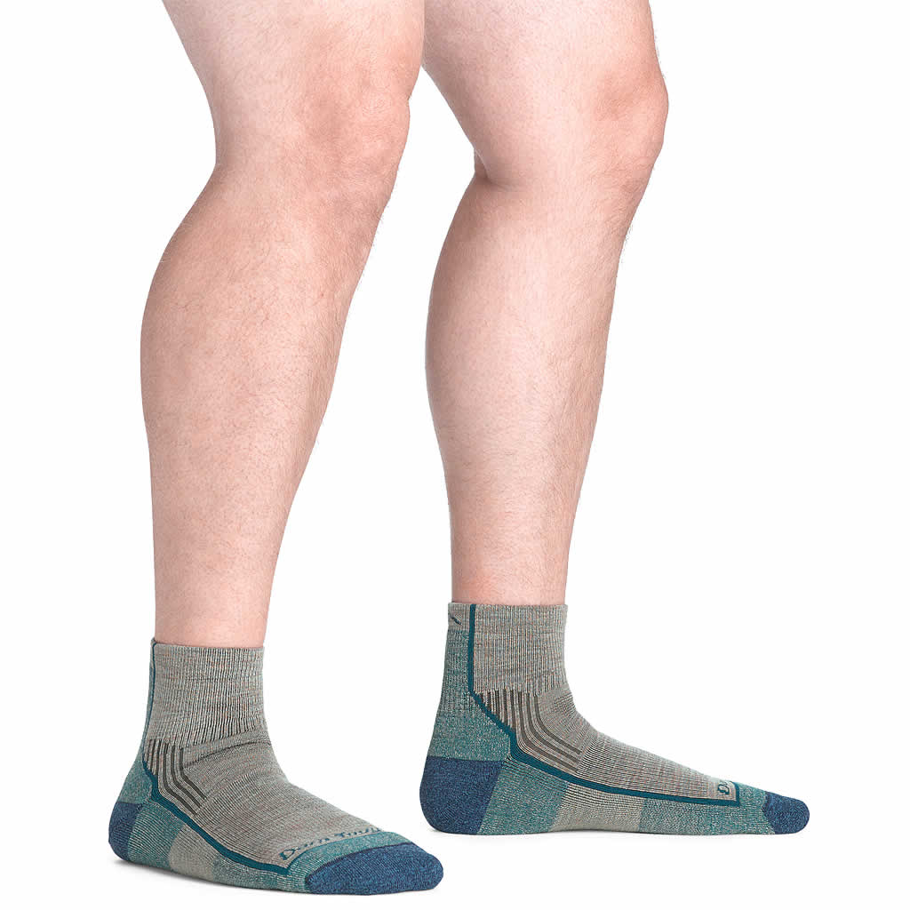 Men's Hiker Quarter Midweight Hiking Socks