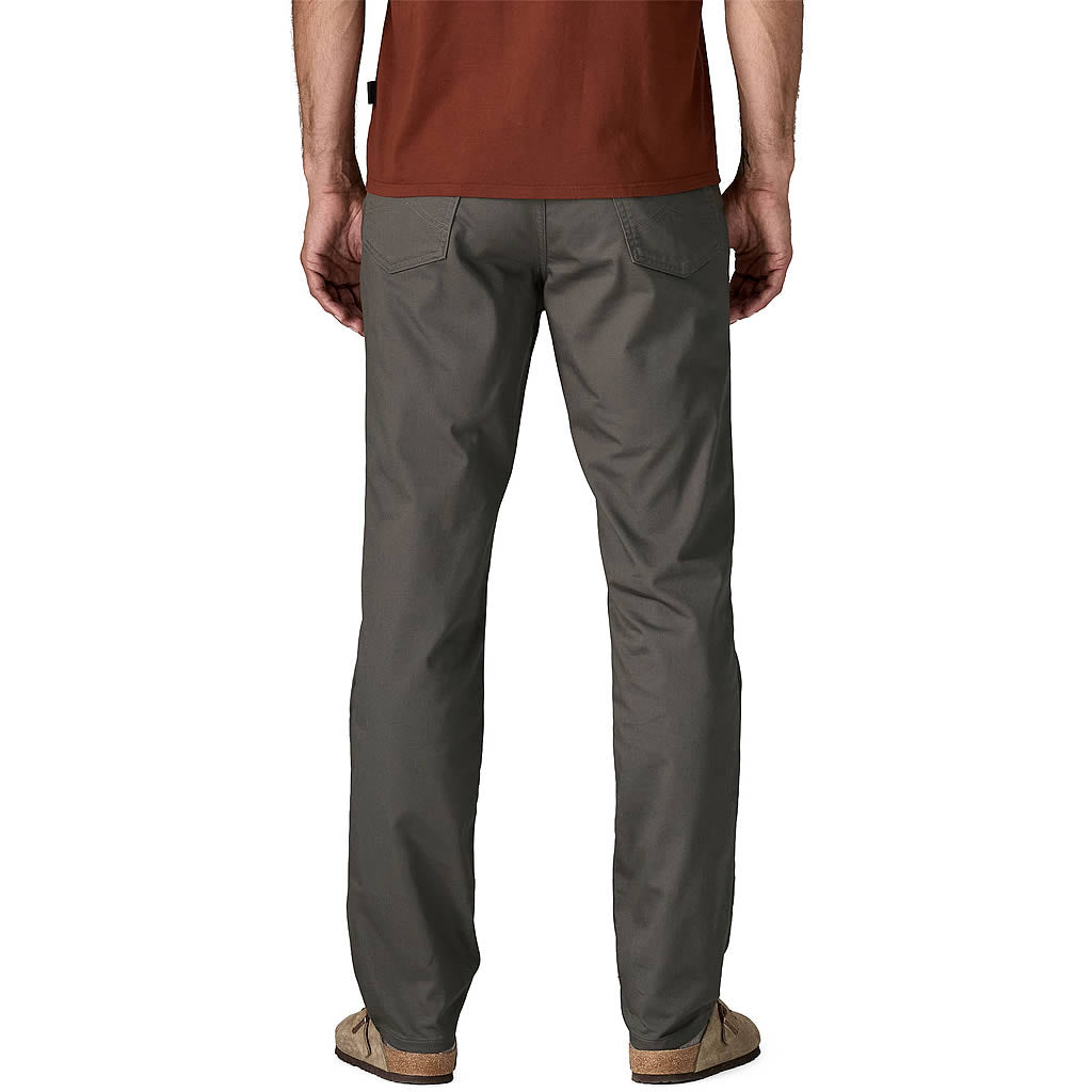 Men's Twill Traveler 5-Pocket Pants Regular
