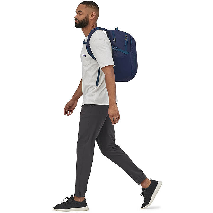 Patagonia Refugio Day Pack 26L