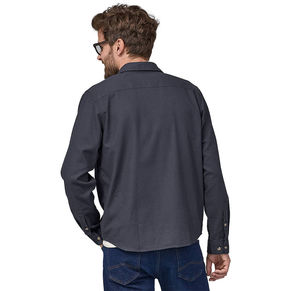 Patagonia Long-Sleeved Lightweight Fjord Flannel Shirt Men's
