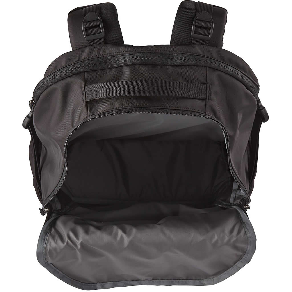 Patagonia Refugio Day Pack 30L