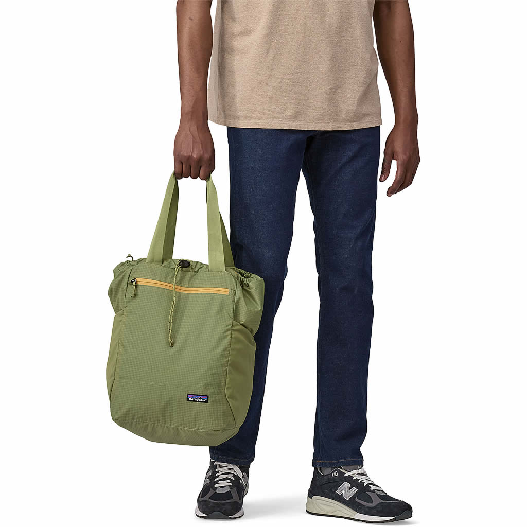Patagonia Ultralight Black Hole Tote Pack