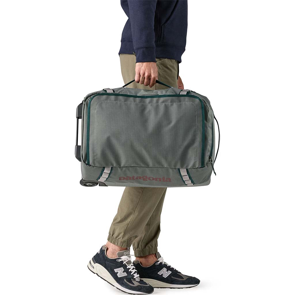Black Hole Wheeled Duffel 40L