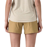 Women's Quandary Shorts 5"