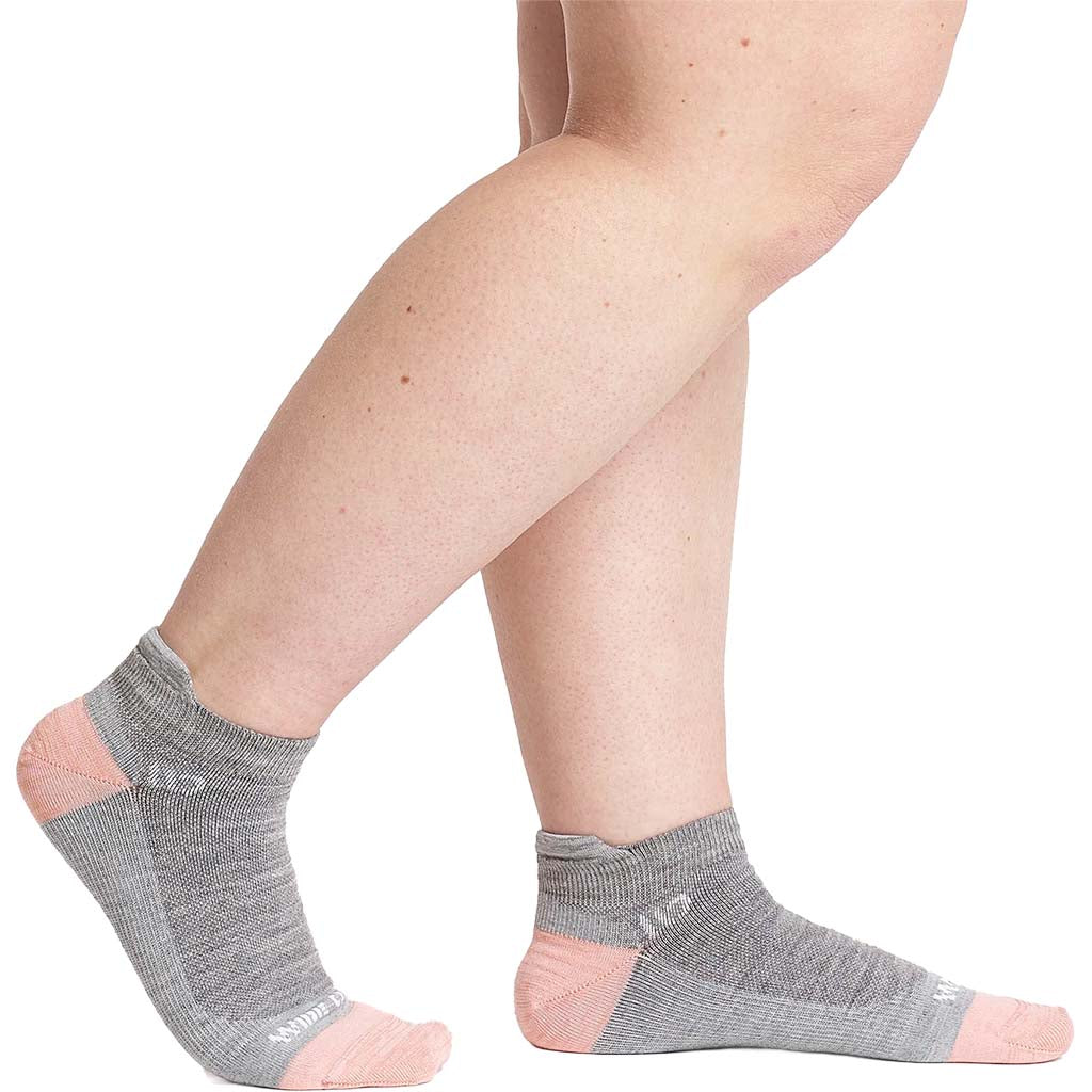 Women's Solid Lightweight Ankle Socks