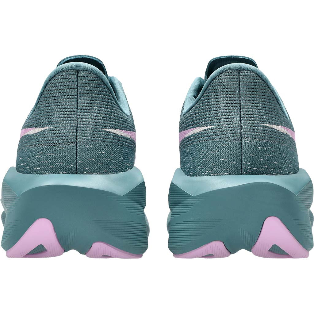 Women's Novablast 6