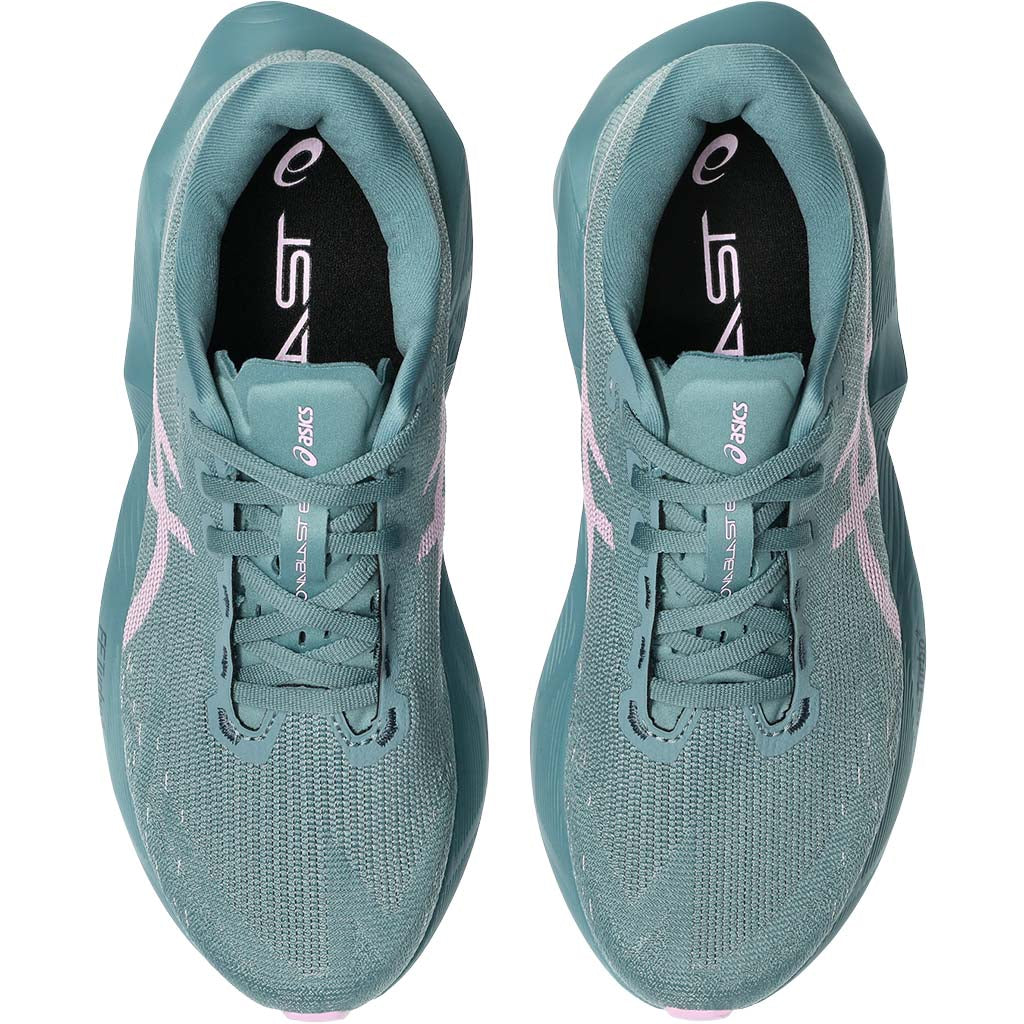 Women's Novablast 6