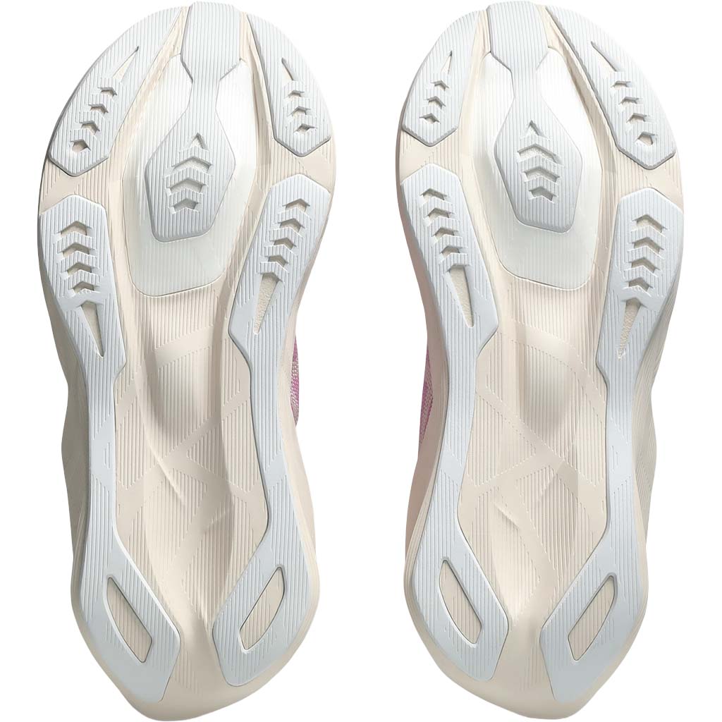 Women's Novablast 6