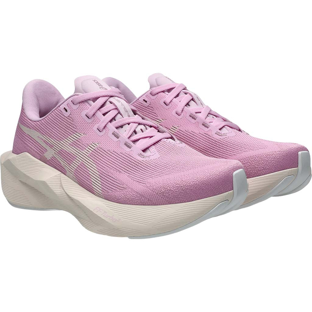 Women's Novablast 6
