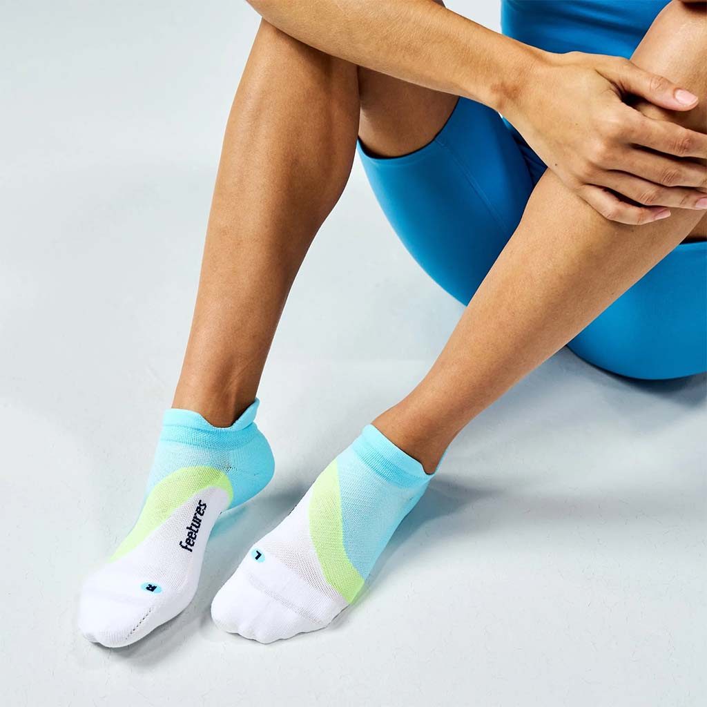 Elite Light Cushion No-Show Tab Socks