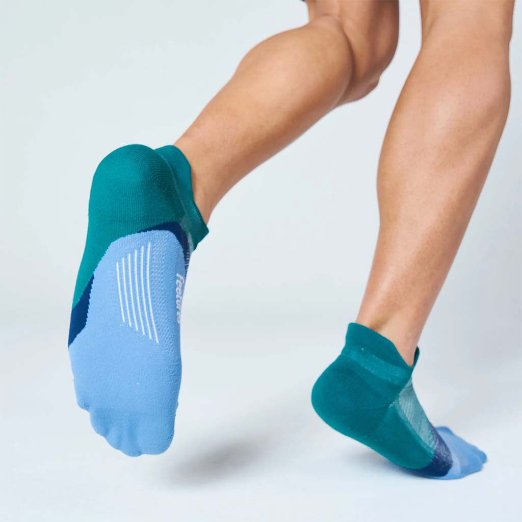 Elite Light Cushion No-Show Tab Socks