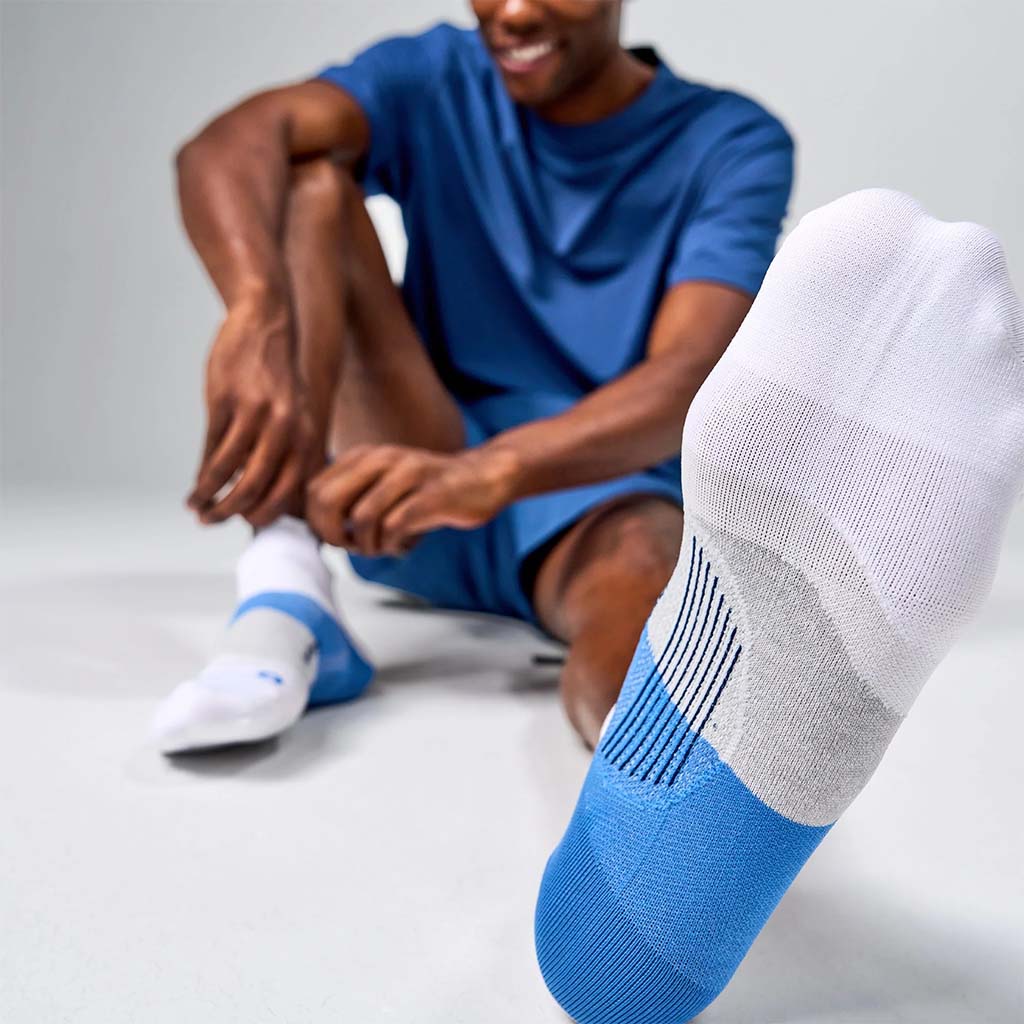 Elite Ultra Light No Show Tab Socks