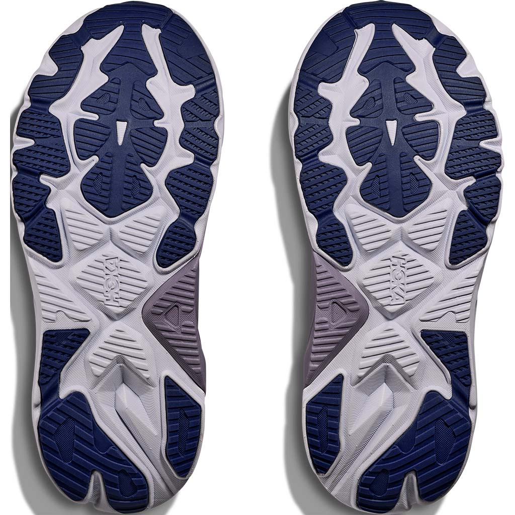 Women's Arahi 8