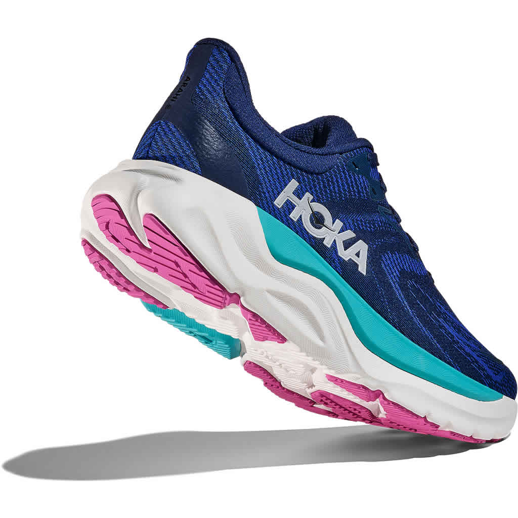 Women's Arahi 8
