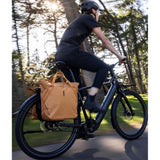 Chasm Tote 25L