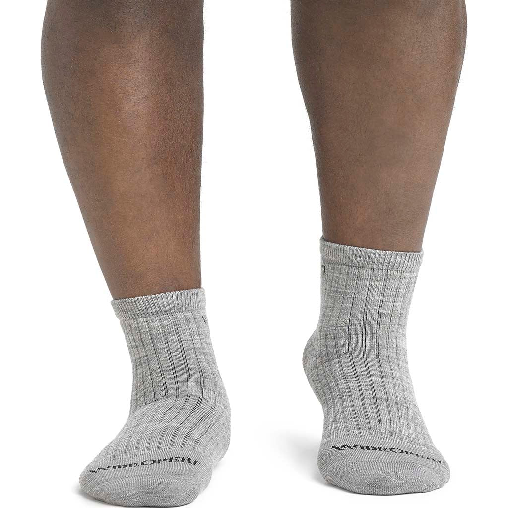 Men's Solid Midweight Quarter Sock