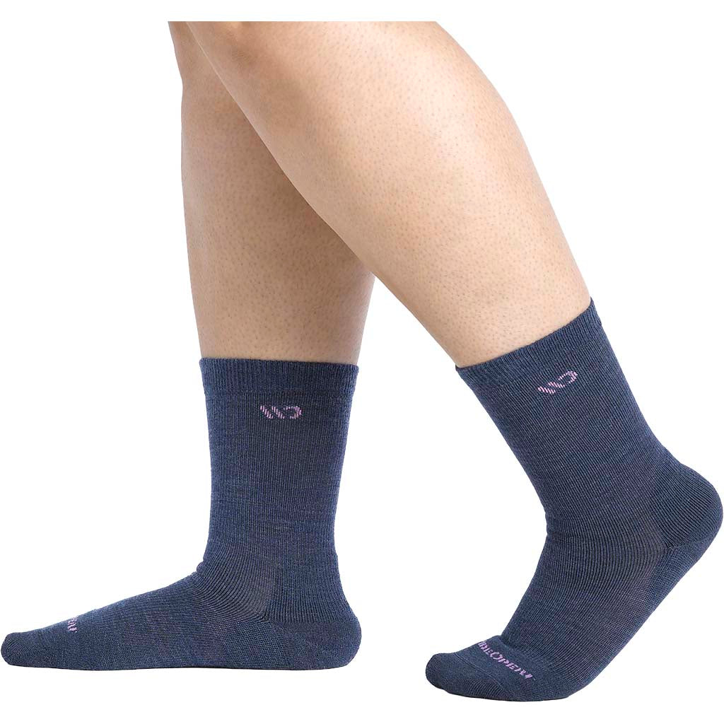 Women's Solid Cushioned Crew Socks