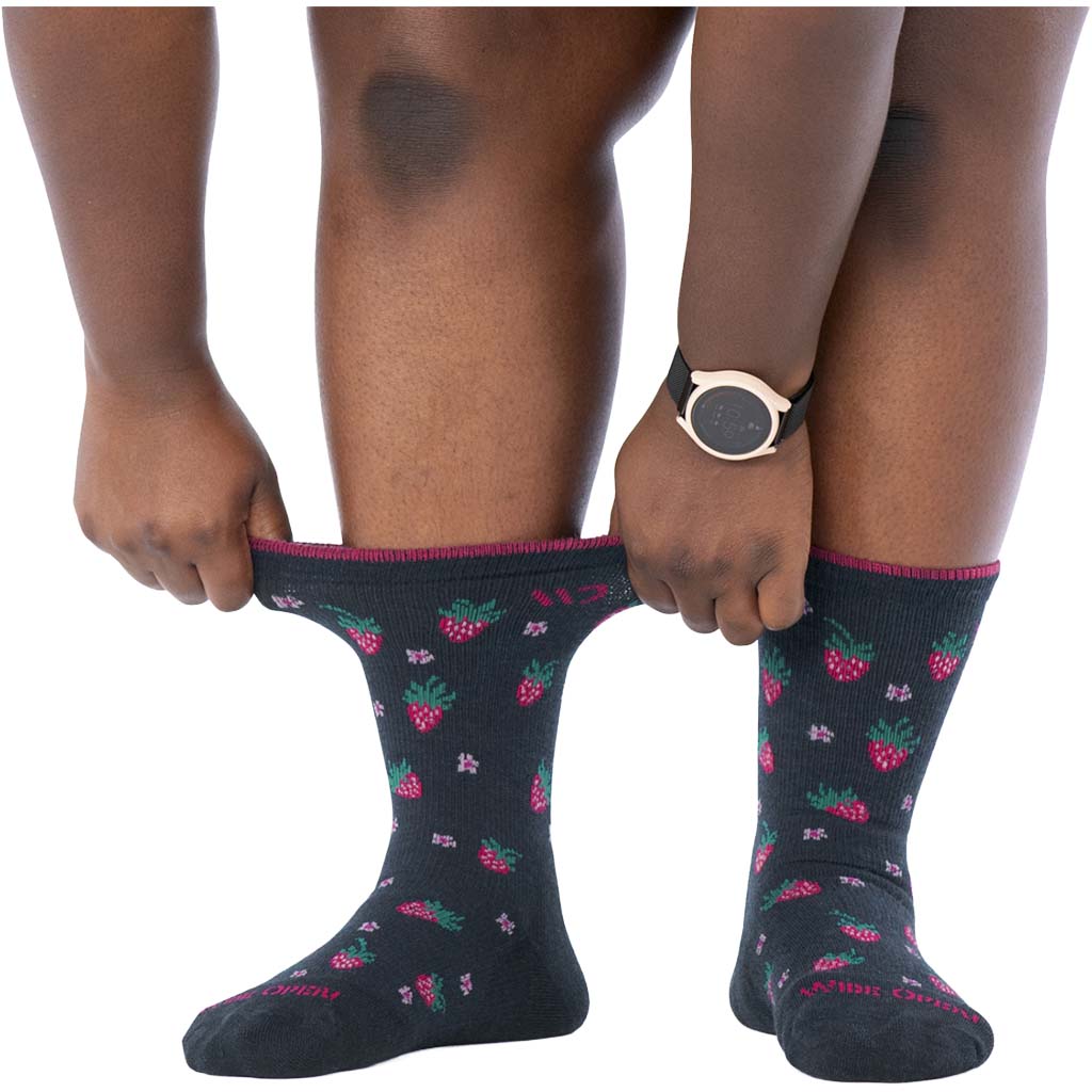 Women's Strawberry Fields Cushioned Crew Socks