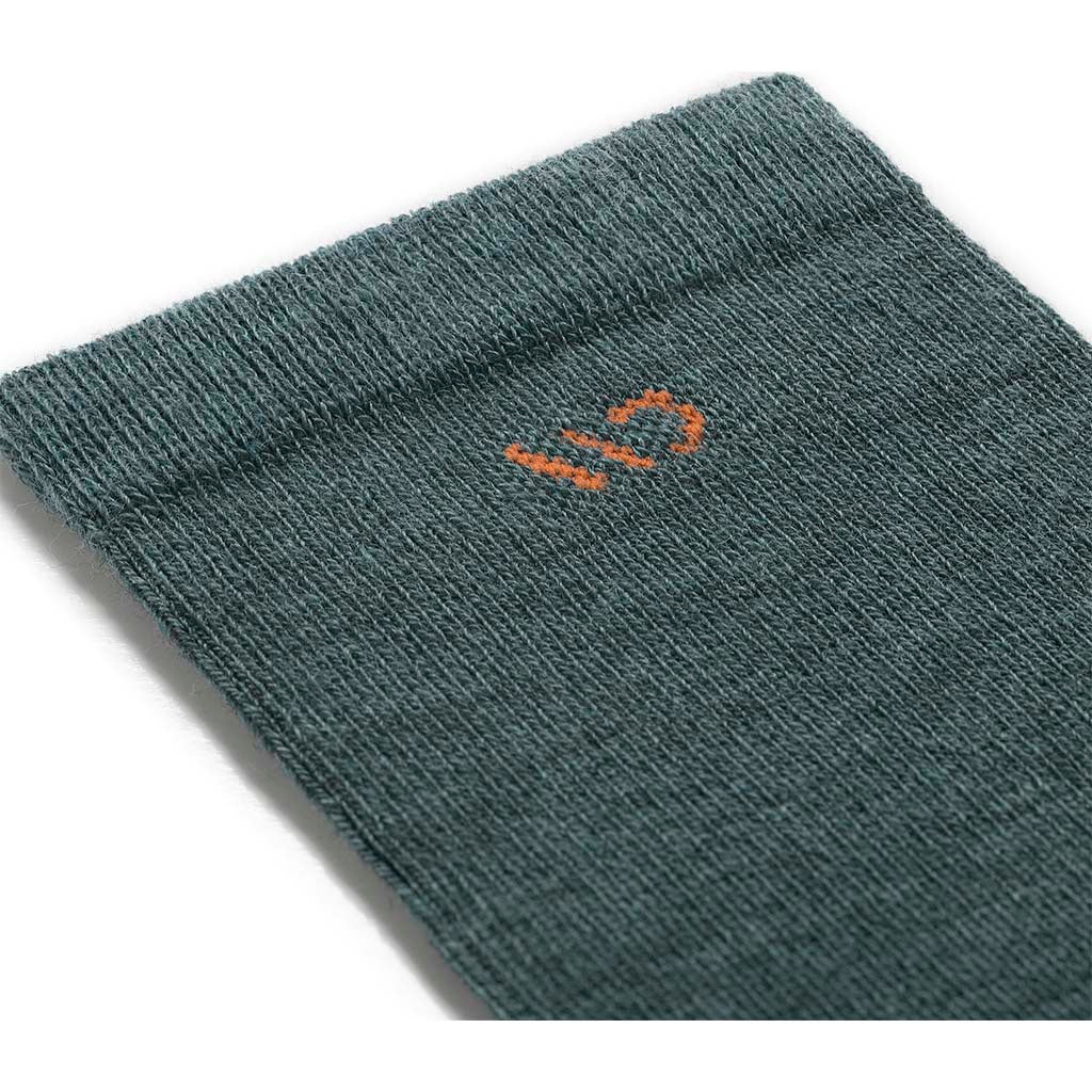 Women's Solid Cushioned Crew Socks