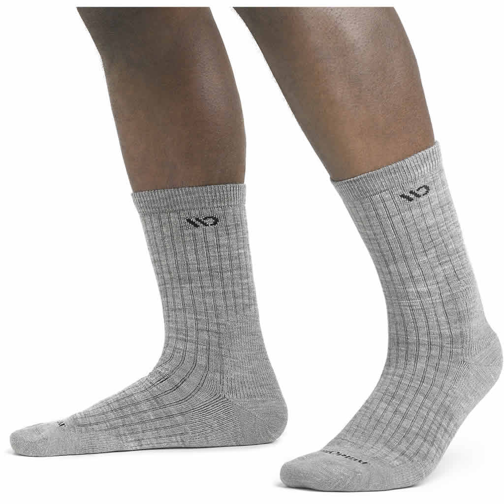 Men's Solid Midweight Cushion Micro Crew Sock