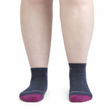 Women's Solid Midweight Cushion No Show Sock